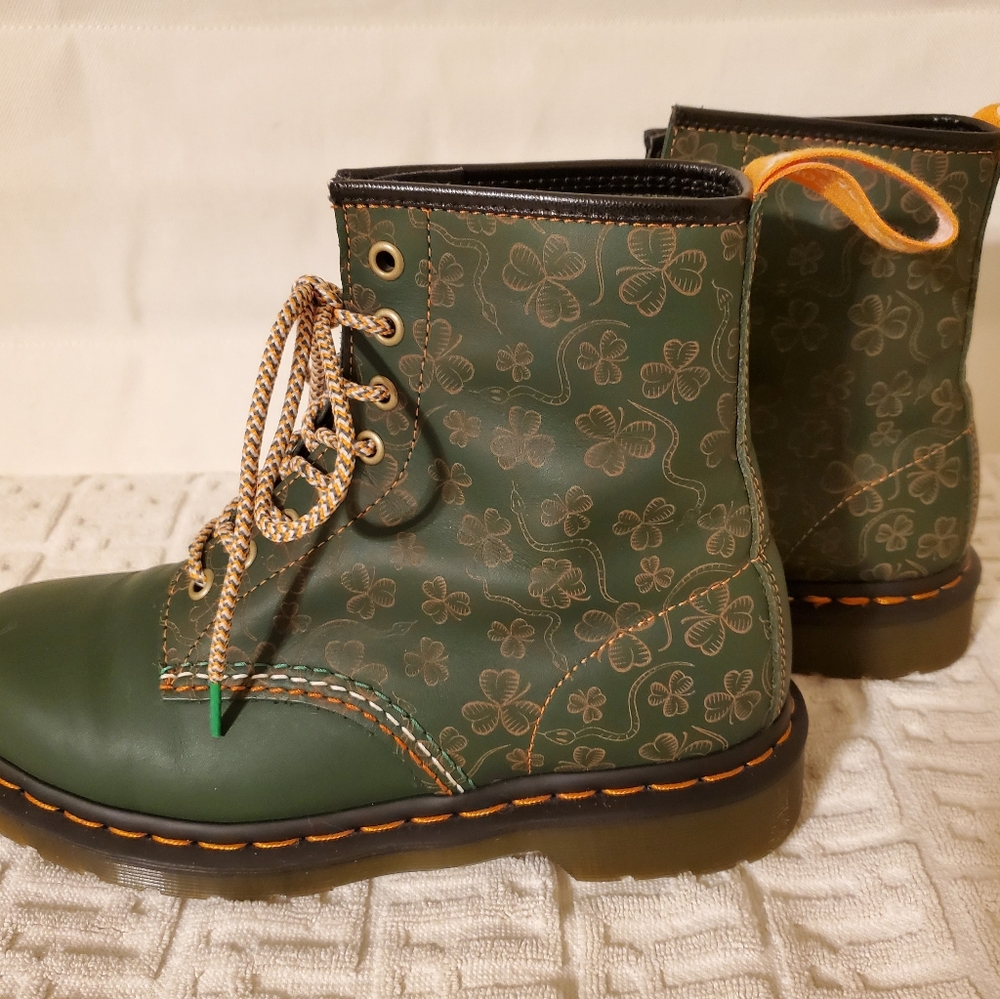 Rare Shamrock Docs UK 6